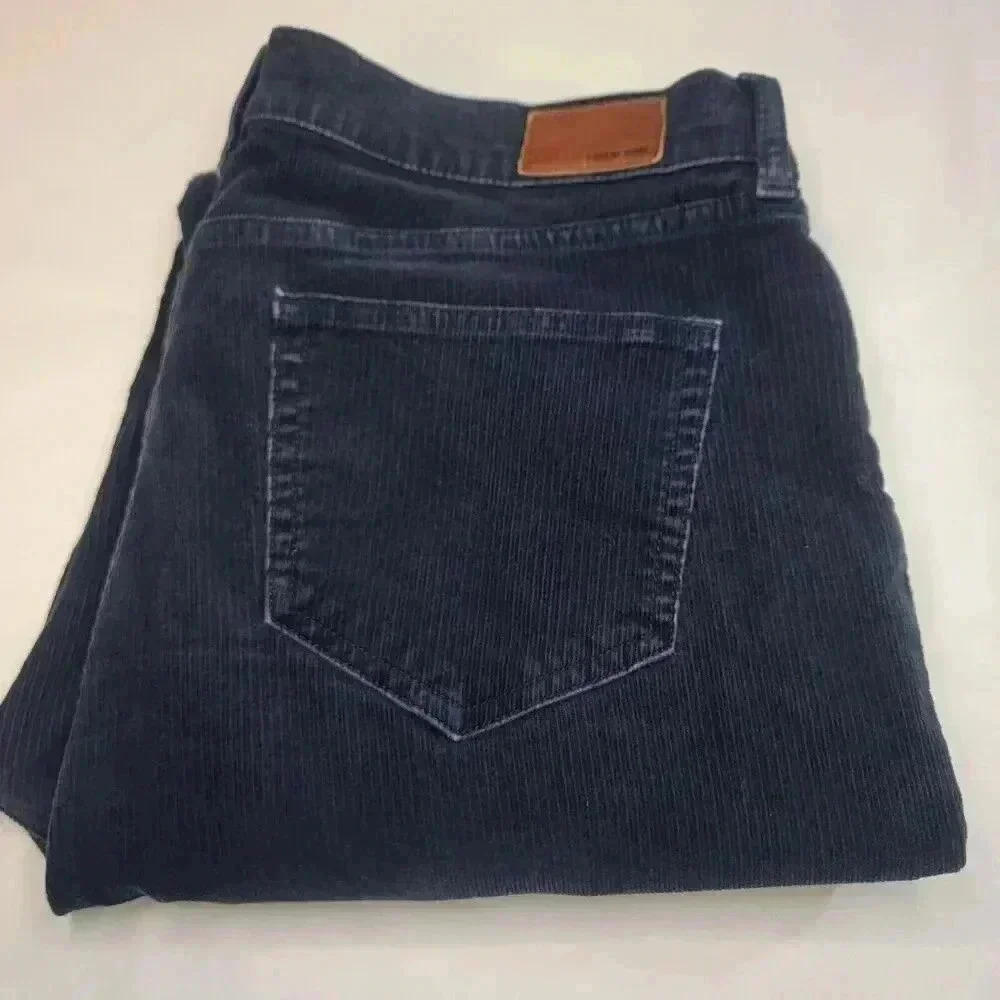 Lands End Corduroy Pants Womems 16 Navy Blue Mid Rise Straight 35 x 31 Classic - Picture 12 of 16